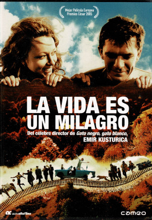 La Vida es un Milagro   (2004)
